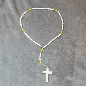 ✝️Banana Yellow & White Cross Catholic Daily Praying Rosary Beads Holy
